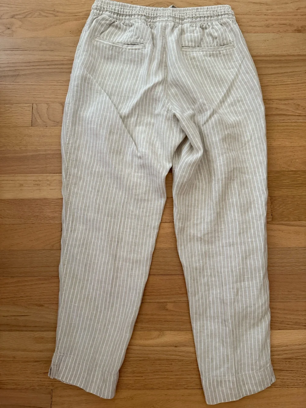 LL Bean 4 Petite Tan & White Striped 100% Linen Pull on Pants